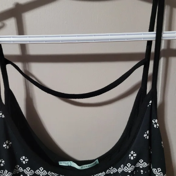 Handkerchief patterned top - Picture 2 of 3